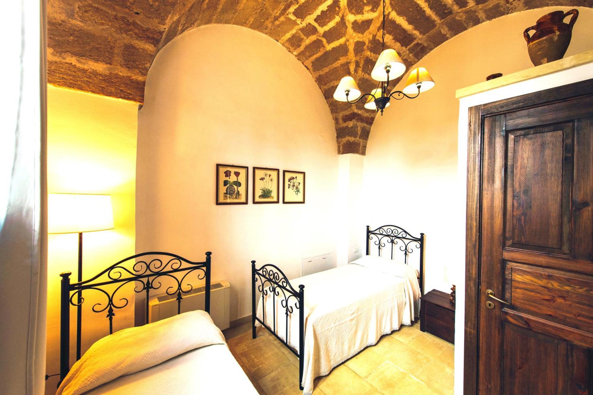 Tenuta Afra Squinzano Esterno foto